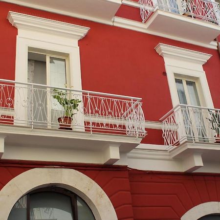 Mulberry House Bed & Breakfast Трани Екстериор снимка